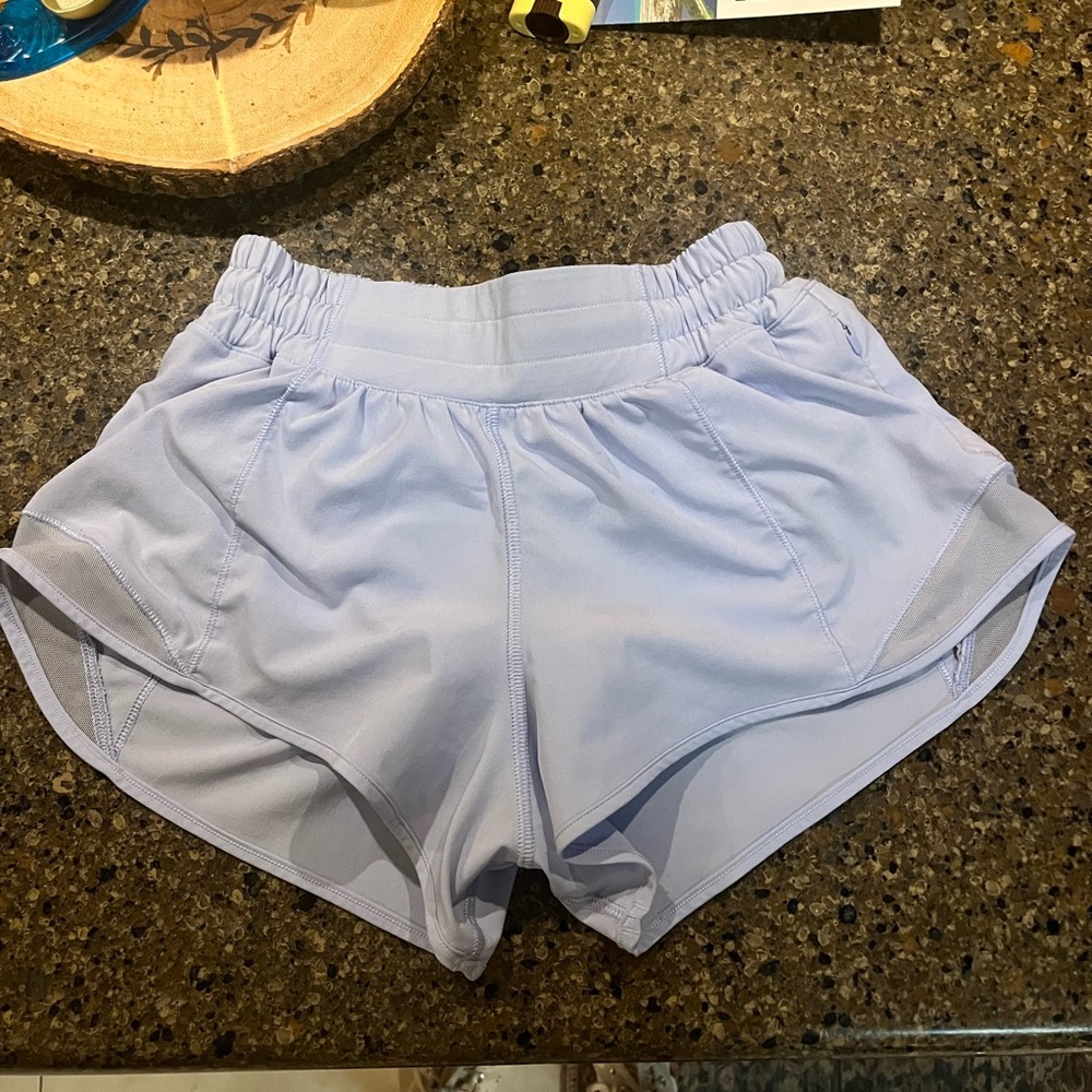 Lululemon LR 2.5 Pastel Blue hotty hots